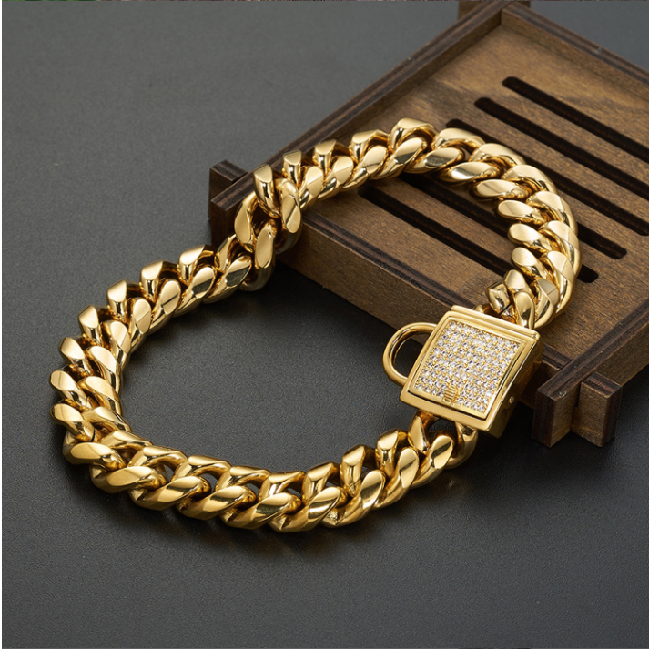 Cuban link Gold Chain Dog Collar